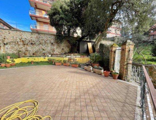 appartamento in vendita a Tolfa