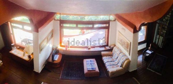 casa indipendente in vendita a Tolfa