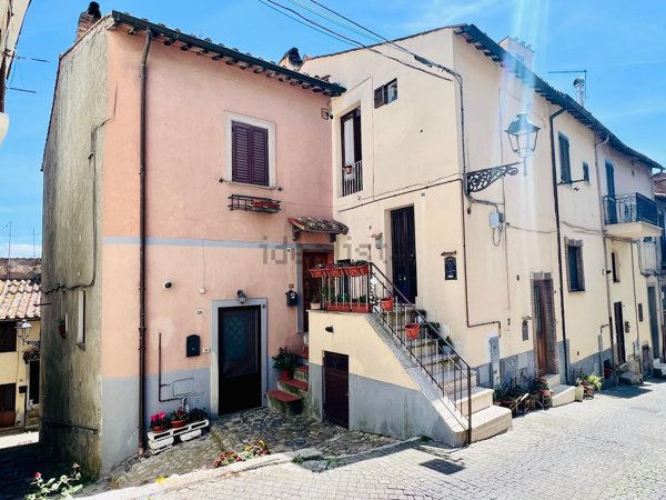 appartamento in vendita a Tolfa