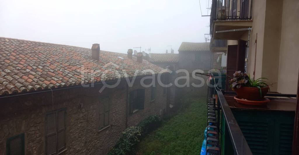 appartamento in vendita a Tolfa