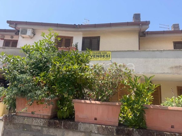 appartamento in vendita a Tolfa