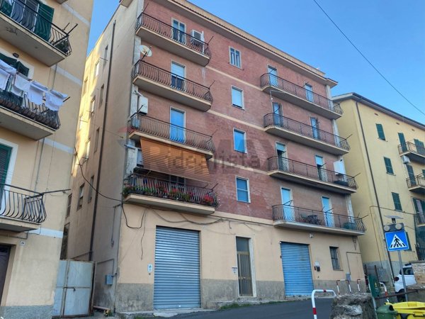 appartamento in vendita a Tolfa in zona Rota