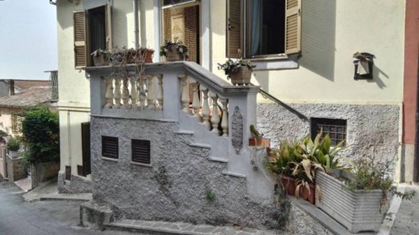 casa indipendente in vendita a Torrita Tiberina