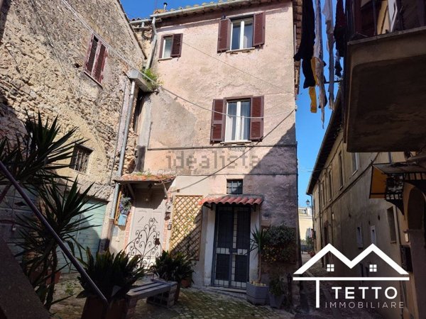 appartamento in vendita a Torrita Tiberina