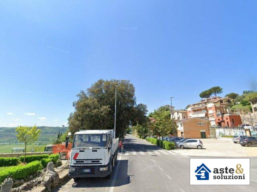 locale commerciale in vendita a Torrita Tiberina