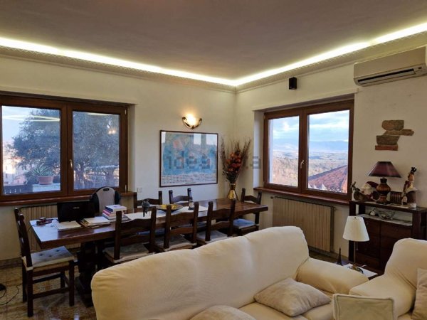 appartamento in vendita a Torrita Tiberina