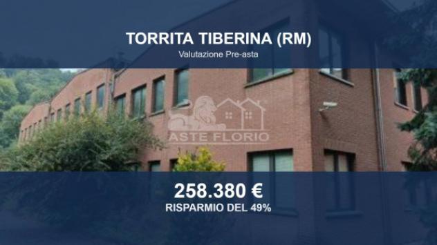 locale commerciale in vendita a Torrita Tiberina