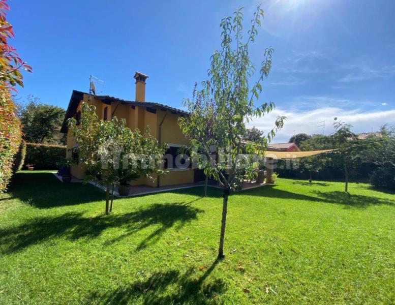 casa indipendente in vendita a Trevignano Romano