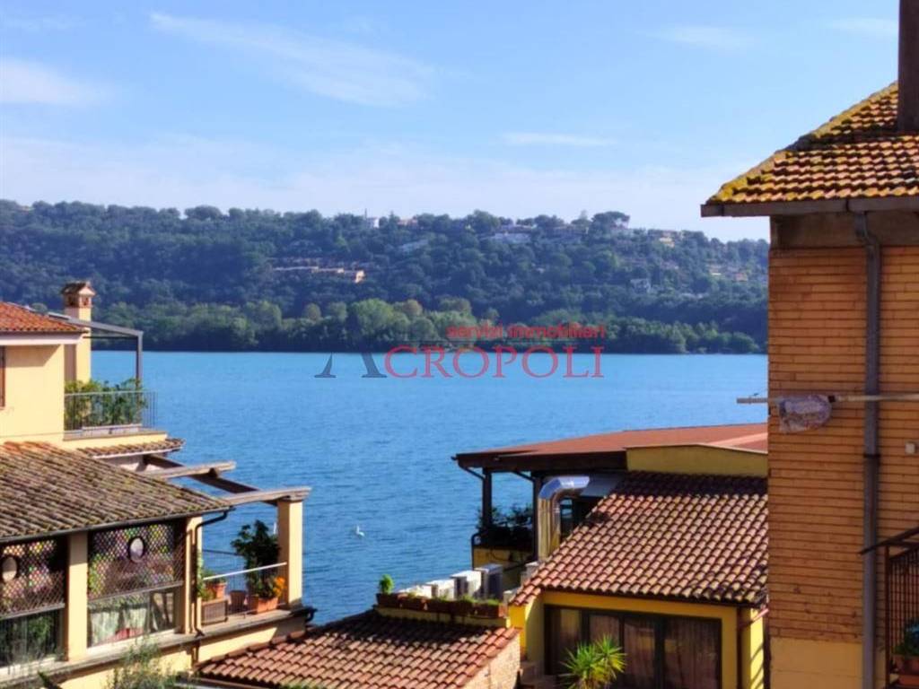 appartamento in vendita a Trevignano Romano