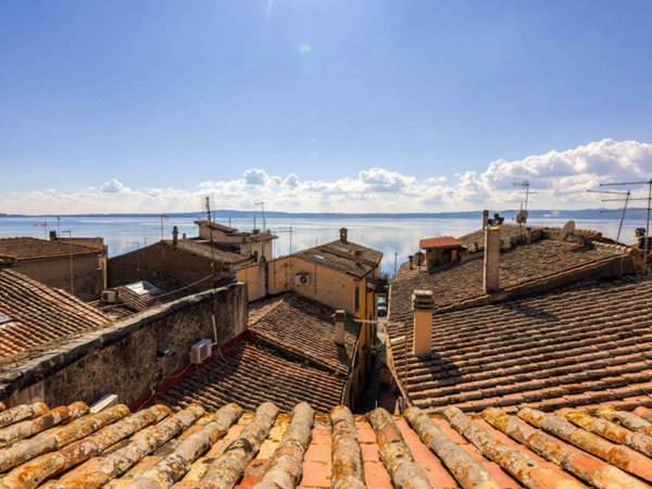 casa indipendente in vendita a Trevignano Romano