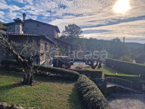 casa indipendente in vendita a Trevignano Romano