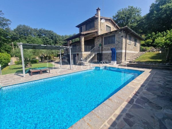 casa indipendente in vendita a Trevignano Romano