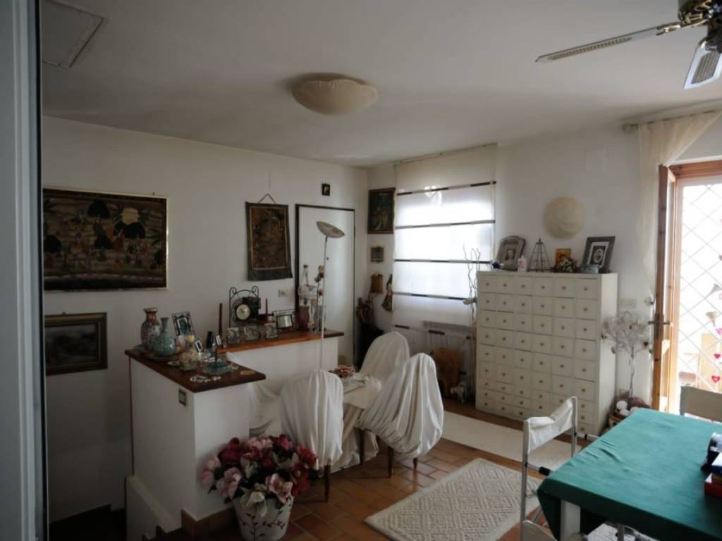 casa indipendente in vendita a Trevignano Romano