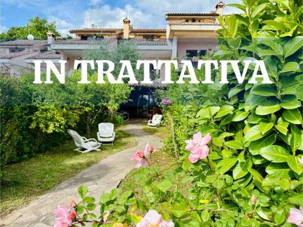 casa indipendente in vendita a Trevignano Romano