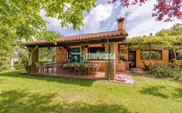 casa indipendente in vendita a Trevignano Romano