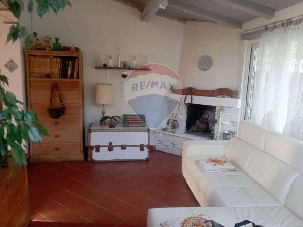 casa indipendente in vendita a Trevignano Romano
