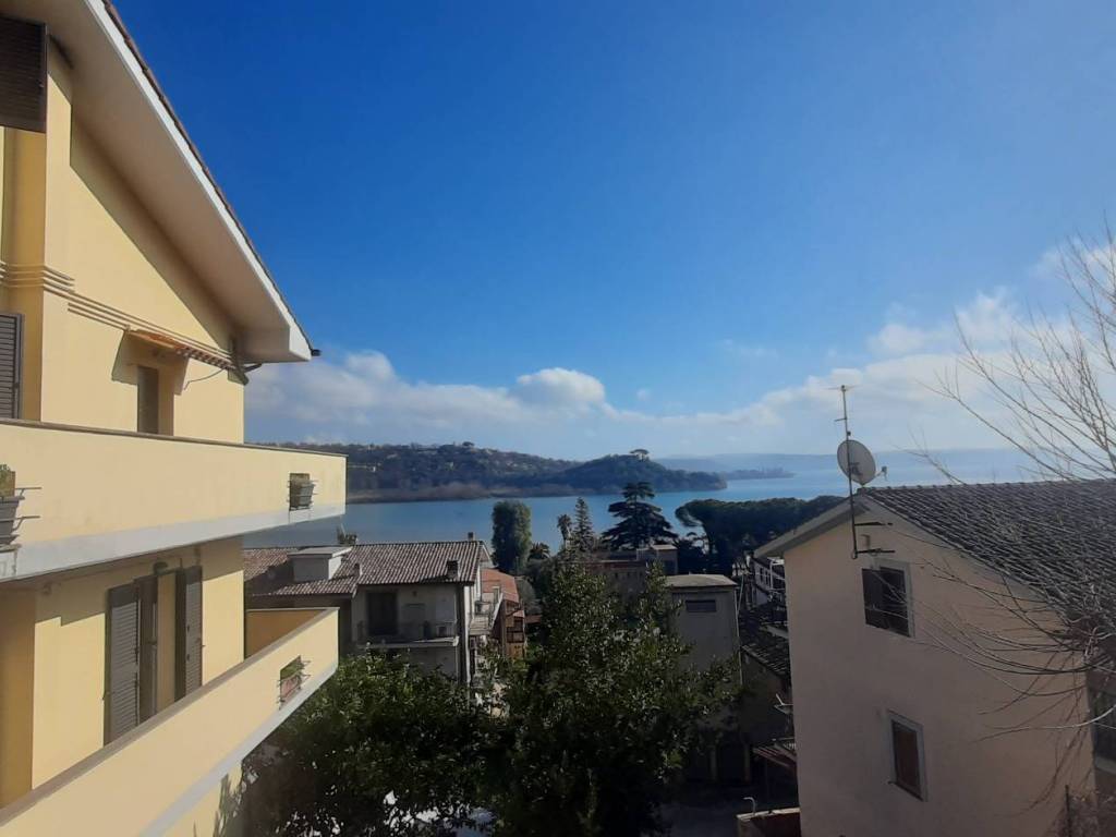 appartamento in vendita a Trevignano Romano