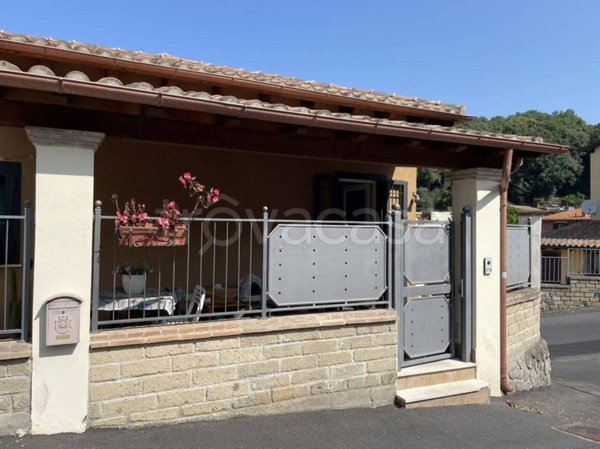 casa indipendente in vendita a Trevignano Romano