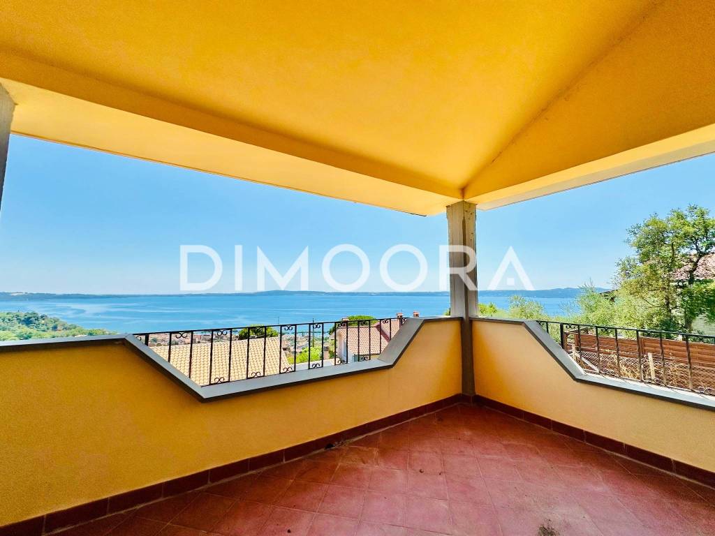 casa indipendente in vendita a Trevignano Romano