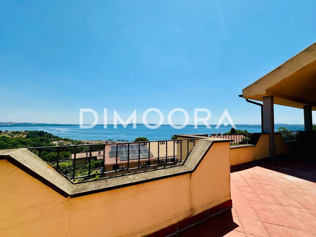 casa indipendente in vendita a Trevignano Romano