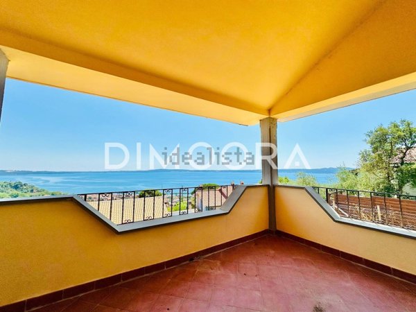 casa indipendente in vendita a Trevignano Romano