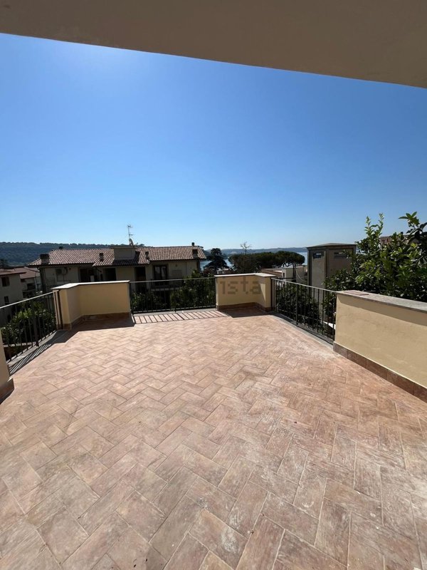appartamento in vendita a Trevignano Romano