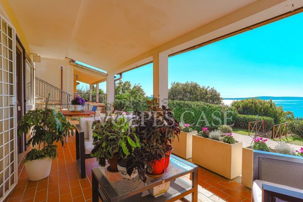 villa in vendita a Trevignano Romano