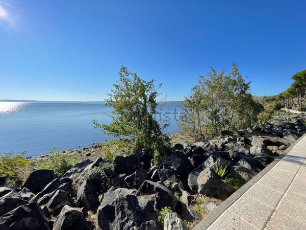 appartamento in vendita a Trevignano Romano