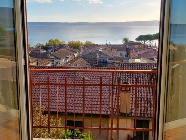 appartamento in vendita a Trevignano Romano