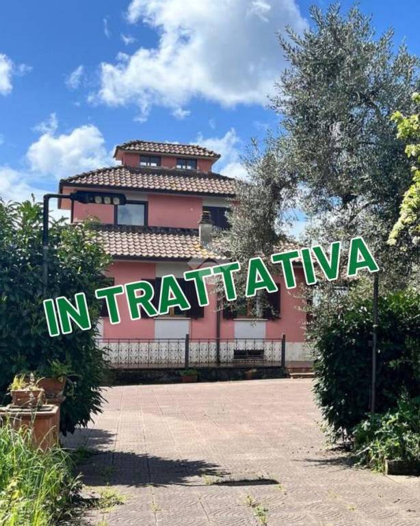 casa indipendente in vendita a Trevignano Romano
