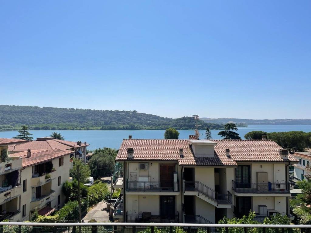 appartamento in vendita a Trevignano Romano