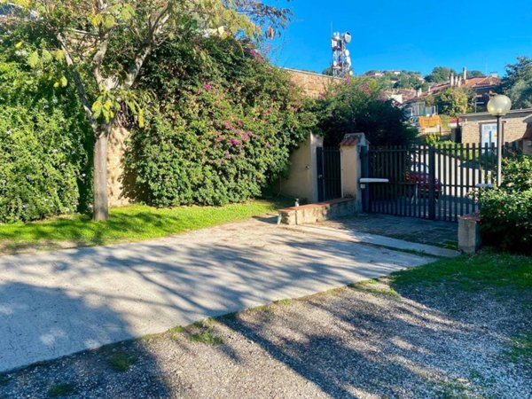 casa indipendente in vendita a Trevignano Romano