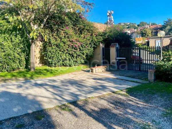 casa indipendente in vendita a Trevignano Romano