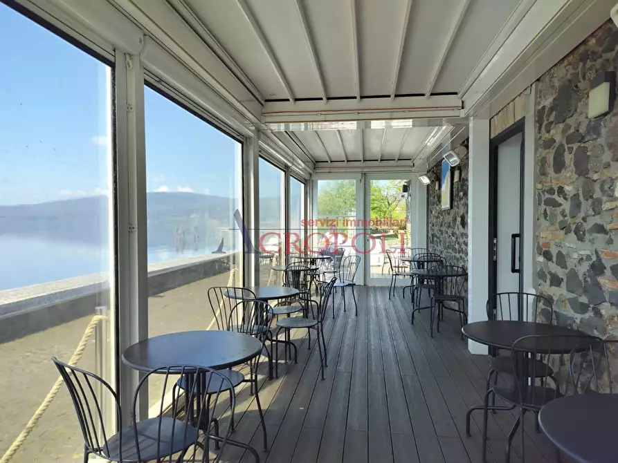 negozio in vendita a Trevignano Romano