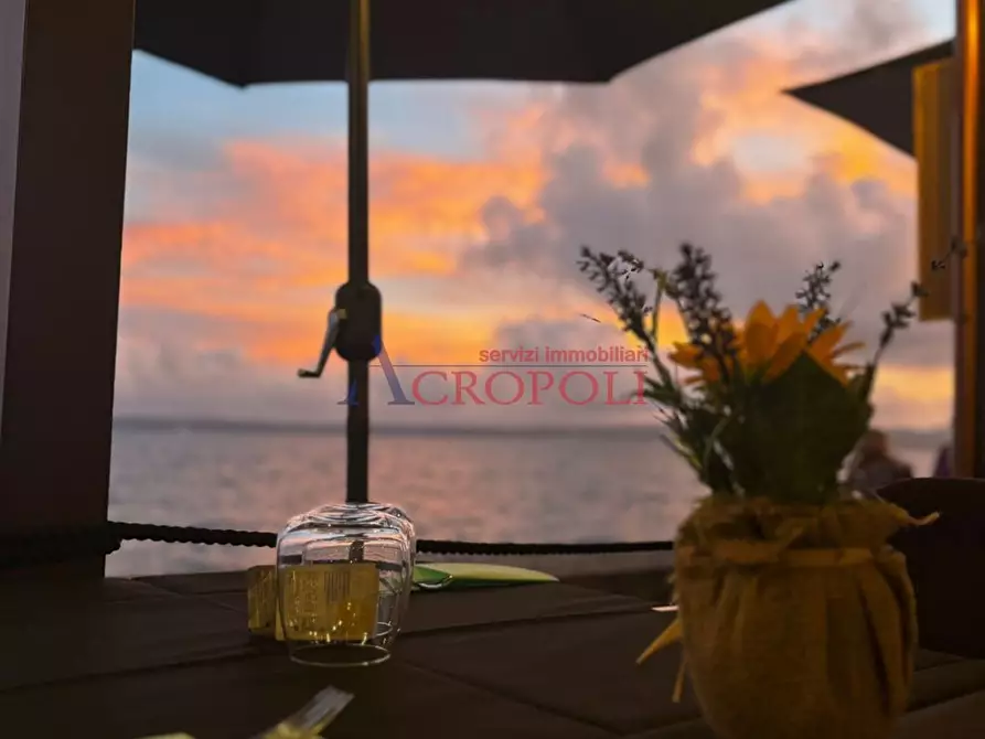 negozio in vendita a Trevignano Romano