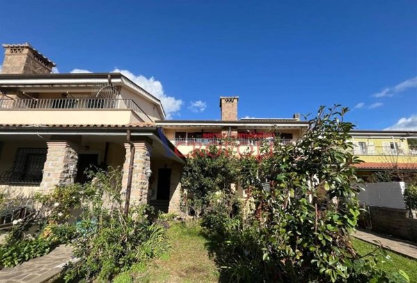 casa indipendente in vendita a Trevignano Romano