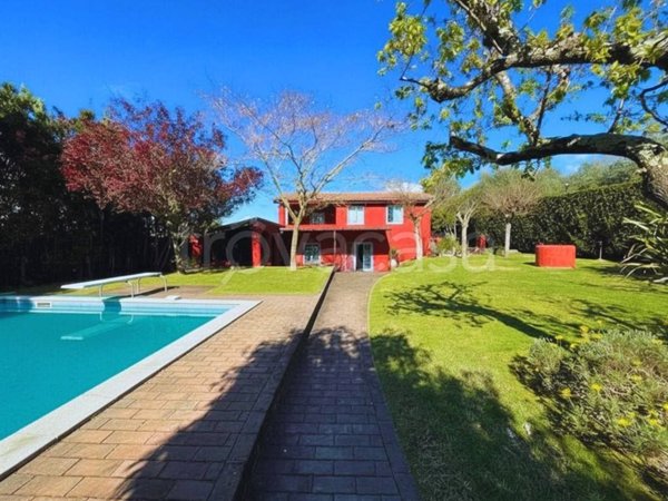 casa indipendente in vendita a Trevignano Romano