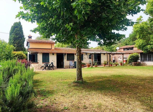 casa indipendente in vendita a Trevignano Romano