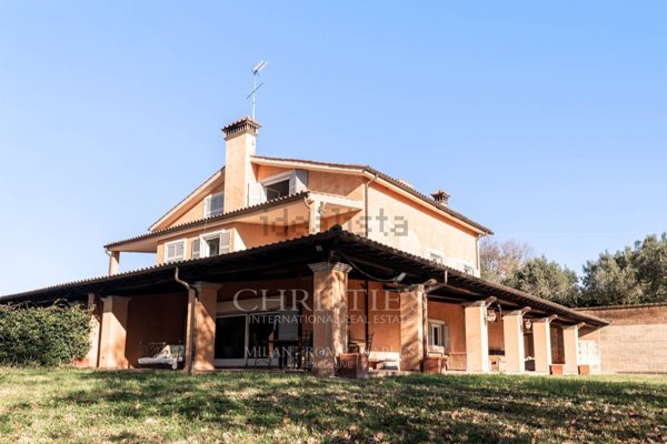 casa indipendente in vendita a Trevignano Romano