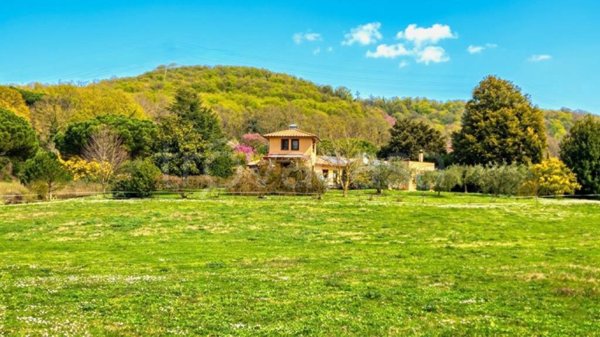 casa indipendente in vendita a Trevignano Romano