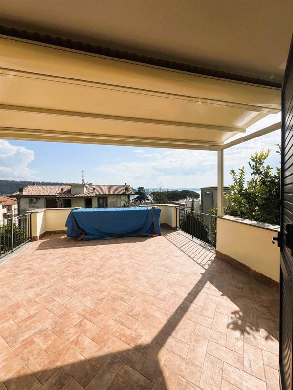 appartamento in vendita a Trevignano Romano