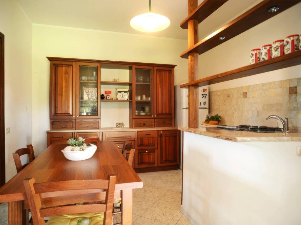 casa indipendente in vendita a Trevignano Romano