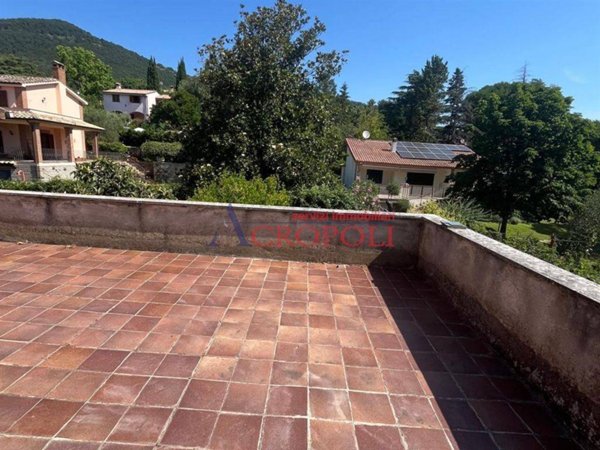 casa indipendente in vendita a Trevignano Romano