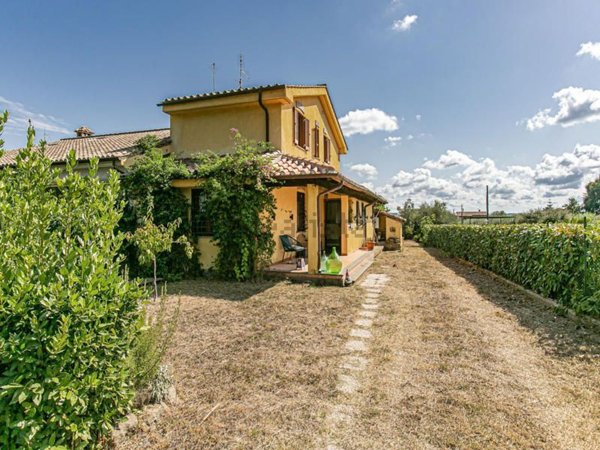 casa indipendente in vendita a Trevignano Romano