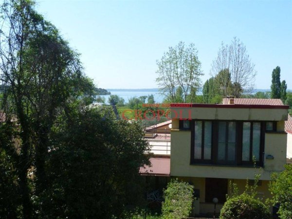 casa indipendente in vendita a Trevignano Romano