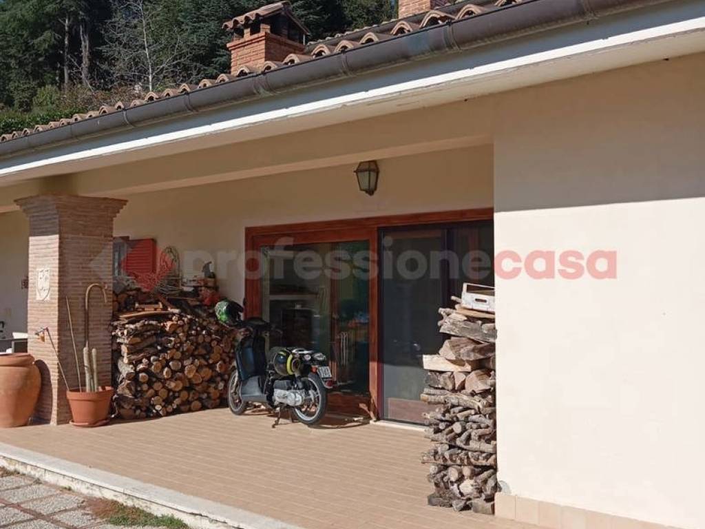 casa indipendente in vendita a Vallinfreda