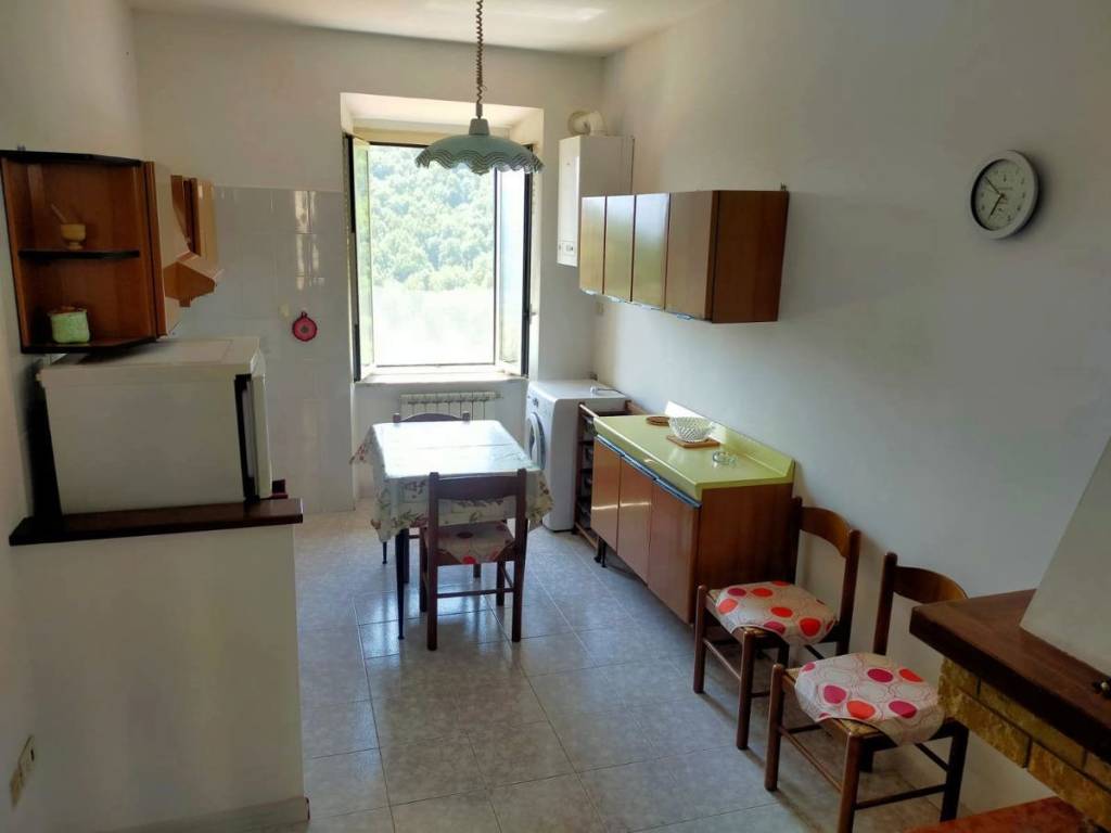 appartamento in vendita a Vallinfreda