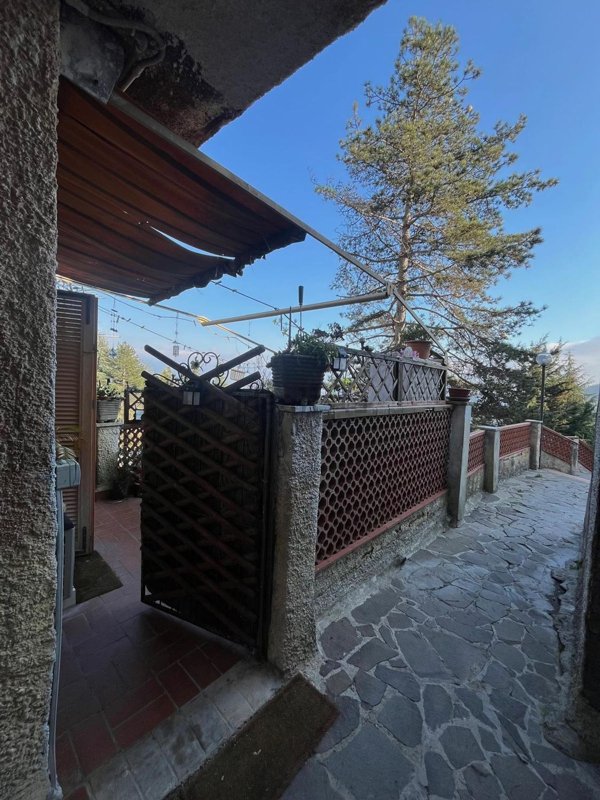 appartamento in vendita a Vallinfreda