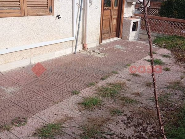 casa indipendente in vendita a Vallinfreda