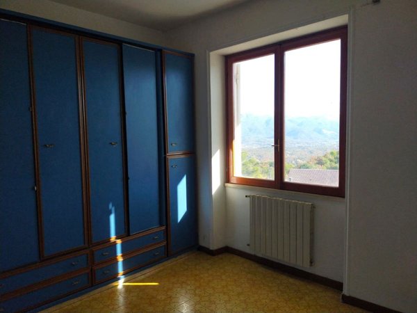 casa indipendente in vendita a Vallinfreda